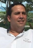 xavier-hernandez-ripoll-dealer-poker