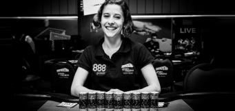 Dealer o repartidor de cartas en poker