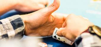 Pareja de mano en poker