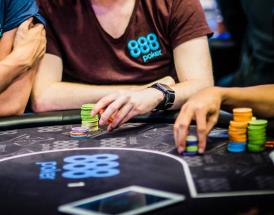 Counterfeit en fichas de poker