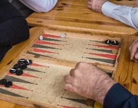 El backgammon online
